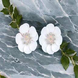 Vientiq Artificial Stones Studded Floral Shape Studs-20
