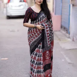 KALINI Printed Saree With Unstitched Blouse Piece-picture-14