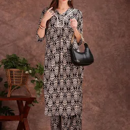 KALINI Women Floral Printed Regular Kurta with Palazzos-picture-10