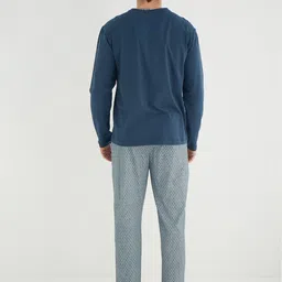 Trendyol Men Typography Printed Night suit image 4