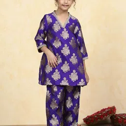 Biba Girls Ethnic Motifs Regular Kurta with Trousers-picture-19