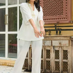 Kaftanize Embellished Mandarin Collar Neck Tunic With Trousers Co-Ords-picture-37