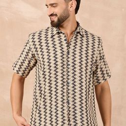 The Roadster Lifestyle Co. Textured Spread Collar Cotton Shirt-picture-24