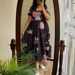 Pinly Women Floral Printed Round Neck Fit & Flare Dress-picture-14