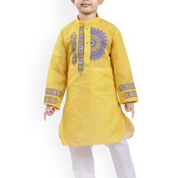 BAESD Boys Geometric Yoke Design Mandarin Collar Kurta With Pyjamas-40