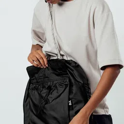 DailyObjects Fashion image 2