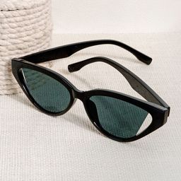 JOKER & WITCH Women Cateye Sunglasses with UV Protected Lens JWSG160-29