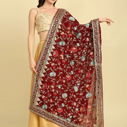 Dupatta Bazaar Embroidered Dupatta with Sequinned-15