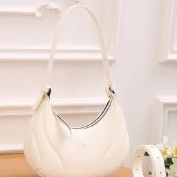 Diva Dale PU Oversized Bucket Hobo Bag with Tasselled-34