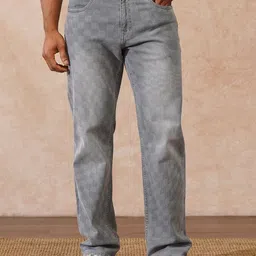 WROGN Men Comfort Relaxed Fit Mid-Rise Heavy Fade Jeans-image-98
