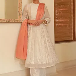 Janasya Floral Printed Gotta Patti A-Line Kurta And Palazzos With Dupatta-image-8