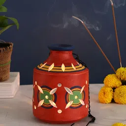 VarEesha Red & Green Candle Holder-image-63