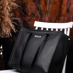 LEGAL BRIBE Women Solid Structured Shoulder Bag-picture-10