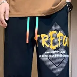 KPOP Men Typography Printed Regular Fit Shorts image 2