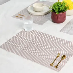 MARKET99 White & Brown 6 Pieces Geometric Table Placemats-45