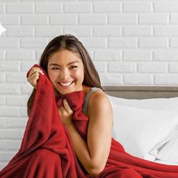 Anadhika Red Mild Winter 210 GSM Double Bed Lightweight Soft Cozy Polyester Blanket-image-2