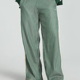 Puma Players Lane T7 Men Striped Regular Fit Trousers-14