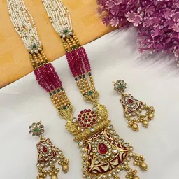 Look Ethnic Gold -Plated Artificial Stones Studded Jewellery Set-33