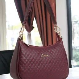 Exotic Textured Structured Handheld Bag with Quilted-picture-55