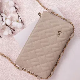Metro Bucket Sling Bag with Quilted-7