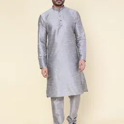 W & G Men Regular Kurta with Churidar-image-62