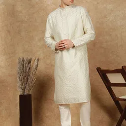 House of Pataudi Geometric Embellished Mandarin Collar Sequinned Straight Kurta-picture-0