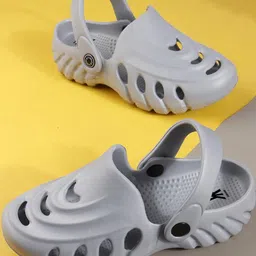 Kook N Keech Men Grey EVA Clogs-picture-7