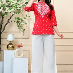 RAABA Floral Embroidered Mandarin Collar Thread Work Pure Cotton Kurti With Palazzos-image-66