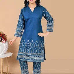 Sevgi Girls Printed Shirt Collar Straight Kurta With Trousers-28