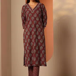 Libas Women Ethnic Motifs Printed Kurta with Trousers-picture-37