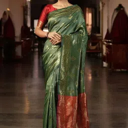 DIVASTRI Woven Design Zari Silk Blend Banarasi Saree-picture-35