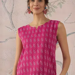 InWeave Print Cotton Top-picture-23