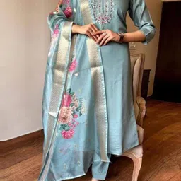 SHISHKALA Women Embroidered Regular Kurta with Trousers & With Dupatta-image-57