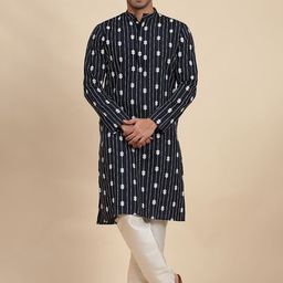 Rawayi Men Geometric Flared Sleeves Thread Work Kurta-3