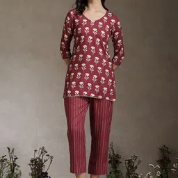Khushal K Floral Printed Cotton V-Neck Tunic With Trouser Co-Ords-20