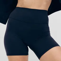 H&M Sports Cycling Shorts With Soft Move-image-29