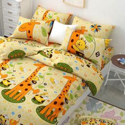 Aura Graphic Printed 144 TC King Double Bedsheet with 2 Pillow Covers-image-12