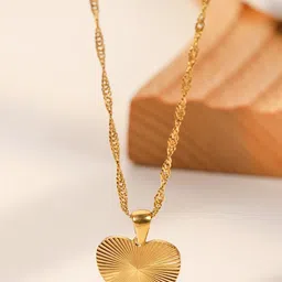 Aiza Stainless Steel 18KT Gold-Plated Eternal Heart Charm Pendant & Chain-picture-50