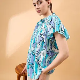all about you Print Flutter Sleeve Crepe Top image 4