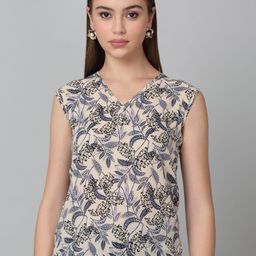 Dressitude Floral Print Crepe Top-image-79
