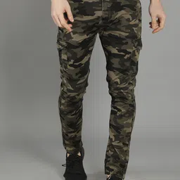Hence Men Camouflage Printed Slim Fit Easy Wash Cargos Trousers-image-61