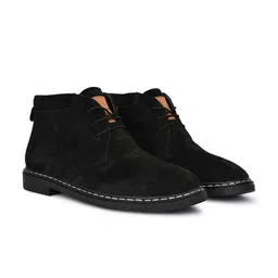 Vask Men Textured Lacs-Up Boots image 3