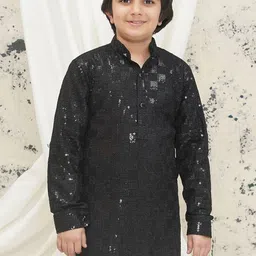 Aj DEZInES Boys Geometric Embroidered Sequinned Kurta-image-90