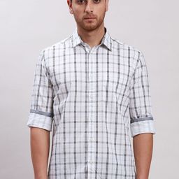 Parx Men Cutaway Collar Checked Cotton Slim Fit Casual Shirt-picture-46