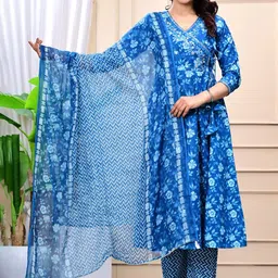 aayusika Women Floral Printed Cotton Kurta with Trousers & Dupatta-45
