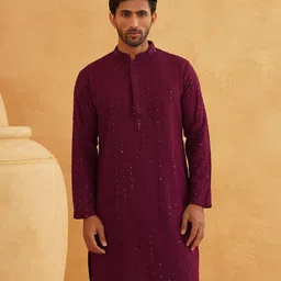 SOJANYA Men Embroidered Sequinned Kurta-9