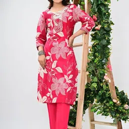 FCV Women Floral Printed Regular Sequinned Kurta with Trousers-image-62