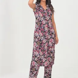 Pahiya Printed Shirt Collar Tunic With Trousers Co-Ords-16