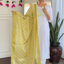 URMIR FASHION Women Ethnic Motifs Embroidered Regular Thread Work Kurta with Trousers & With Dupatta-picture-43