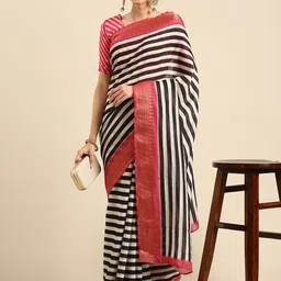 DIVASTRIWomen Georgette Striped Saree-image-23